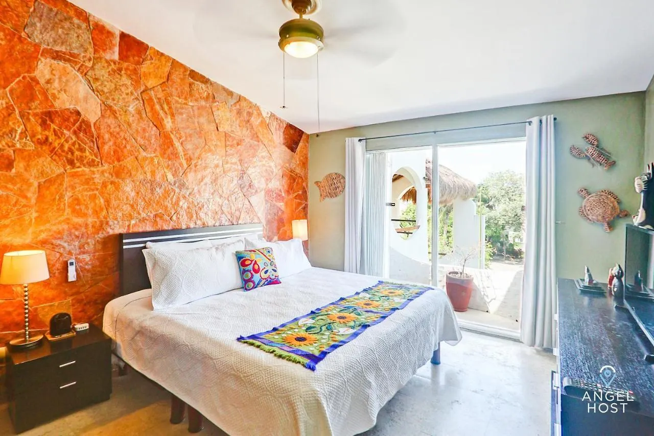 Rosa Blanca Condo In Playacar With Golf Course View! 0*, Riviera Maya